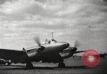 Immagine di Petlyakov sovietica Pe-2 bombardieri L'Ucraina, 1944, secondo 9 filmato di repertorio 65675065834