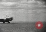 Immagine di Petlyakov sovietica Pe-2 bombardieri L'Ucraina, 1944, secondo 44 filmato di repertorio 65675065834