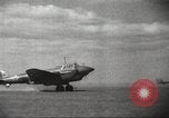 Immagine di Petlyakov sovietica Pe-2 bombardieri L'Ucraina, 1944, secondo 45 filmato di repertorio 65675065834