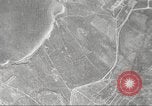 Immagine di Petlyakov sovietica Pe-2 bombardieri L'Ucraina, 1944, secondo 54 filmato di repertorio 65675065834