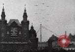 Standbild Sowjetische Truppen 1935 May Day Parade Moskau Russland Sowjetunion, 1935, aus Sekunde 24 historischem Filmmaterial Videoclip 65675065839