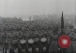 Standbild Sowjetische Truppen 1935 May Day Parade Moskau Russland Sowjetunion, 1935, aus Sekunde 34 historischem Filmmaterial Videoclip 65675065839