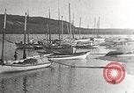Image Harbour l'île Herschel Canada, 1914, de la seconde 7 séquences d'archives historiques vidéo 65675065851