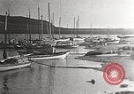 Image Harbour l'île Herschel Canada, 1914, de la seconde 10 séquences d'archives historiques vidéo 65675065851