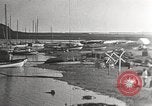 Image Harbour l'île Herschel Canada, 1914, de la seconde 16 séquences d'archives historiques vidéo 65675065851