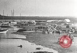 Image Harbour l'île Herschel Canada, 1914, de la seconde 17 séquences d'archives historiques vidéo 65675065851