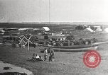Image Harbour l'île Herschel Canada, 1914, de la seconde 23 séquences d'archives historiques vidéo 65675065851