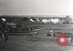 Image Harbour l'île Herschel Canada, 1914, de la seconde 29 séquences d'archives historiques vidéo 65675065851