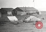 Image Harbour l'île Herschel Canada, 1914, de la seconde 47 séquences d'archives historiques vidéo 65675065851