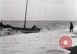 Image des fournitures l'île Banks Canada, 1914, de la seconde 28 séquences d'archives historiques vidéo 65675065852