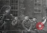 Image Soldats alliés D-Day invasion de la France France, 1944, de la seconde 34 séquences d'archives historiques vidéo 65675065884