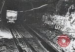 Image L'extraction de charbon en Géorgie soviétique Tkibuli République socialiste soviétique de Géorgie, 1930, de la seconde 32 séquences d'archives historiques vidéo 65675065901