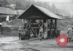 Image L'extraction de charbon en Géorgie soviétique Tkibuli République socialiste soviétique de Géorgie, 1930, de la seconde 62 séquences d'archives historiques vidéo 65675065901