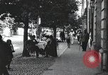 Immagine di Caffè e negozi di Batumi città in Adjar Batumi Adjar Repubblica Socialista Sovietica Autonoma, 1930, secondo 8 filmato di repertorio 65675065904
