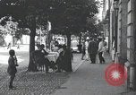 Immagine di Caffè e negozi di Batumi città in Adjar Batumi Adjar Repubblica Socialista Sovietica Autonoma, 1930, secondo 11 filmato di repertorio 65675065904