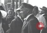 Immagine di Caffè e negozi di Batumi città in Adjar Batumi Adjar Repubblica Socialista Sovietica Autonoma, 1930, secondo 49 filmato di repertorio 65675065904