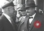 Immagine di Caffè e negozi di Batumi città in Adjar Batumi Adjar Repubblica Socialista Sovietica Autonoma, 1930, secondo 51 filmato di repertorio 65675065904