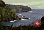 Immagine di Una spiaggia Honolulu Hawaii USA, 1967, secondo 32 filmato di repertorio 65675065909