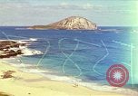 Immagine di Una spiaggia Honolulu Hawaii USA, 1967, secondo 1 filmato di repertorio 65675065910