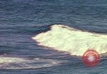 Immagine di Una spiaggia Honolulu Hawaii USA, 1967, secondo 44 filmato di repertorio 65675065910
