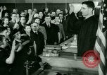Image serment de citoyenneté Bridgeport Connecticut USA, 1941, de la seconde 10 séquences d'archives historiques vidéo 65675065916