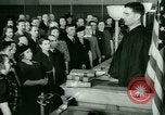 Image serment de citoyenneté Bridgeport Connecticut USA, 1941, de la seconde 15 séquences d'archives historiques vidéo 65675065916