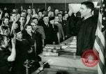 Image serment de citoyenneté Bridgeport Connecticut USA, 1941, de la seconde 28 séquences d'archives historiques vidéo 65675065916