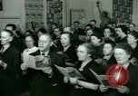 Standbild Erwachsenenbildung United States USA, 1941, aus Sekunde 30 historischem Filmmaterial Videoclip 65675065924
