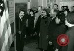 Standbild Erwachsenenbildung United States USA, 1941, aus Sekunde 15 historischem Filmmaterial Videoclip 65675065925
