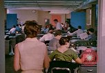 Standbild unterschiedliche Berufe United States USA, 1958, aus Sekunde 34 historischem Filmmaterial Videoclip 65675065928