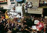 Standbild Mardi Gras New Orleans Louisiana USA, 1978, aus Sekunde 39 historischem Filmmaterial Videoclip 65675065935