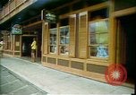 Standbild Strand Maui Hawaii United States USA, 1978, aus Sekunde 56 historischem Filmmaterial Videoclip 65675065940