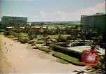 Standbild Strand Maui Hawaii United States USA, 1978, aus Sekunde 41 historischem Filmmaterial Videoclip 65675065941