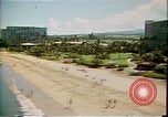 Standbild Strand Maui Hawaii United States USA, 1978, aus Sekunde 43 historischem Filmmaterial Videoclip 65675065941