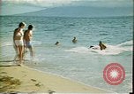 Standbild Strand Maui Hawaii United States USA, 1978, aus Sekunde 48 historischem Filmmaterial Videoclip 65675065941
