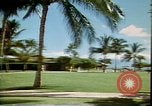 Standbild Strand Maui Hawaii United States USA, 1978, aus Sekunde 58 historischem Filmmaterial Videoclip 65675065941