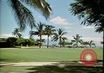 Standbild Strand Maui Hawaii United States USA, 1978, aus Sekunde 61 historischem Filmmaterial Videoclip 65675065941