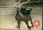 Standbild Rodeo Colorado United States USA, 1978, aus Sekunde 27 historischem Filmmaterial Videoclip 65675065946