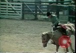 Standbild Rodeo Colorado United States USA, 1978, aus Sekunde 48 historischem Filmmaterial Videoclip 65675065946