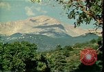 Standbild Pikes Peak Colorado United States USA, 1978, aus Sekunde 57 historischem Filmmaterial Videoclip 65675065947