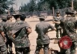 Immagine di Xxiii divisione di fanteria Il Vietnam, 1971, secondo 44 filmato di repertorio 65675065949