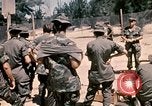 Immagine di Xxiii divisione di fanteria Il Vietnam, 1971, secondo 51 filmato di repertorio 65675065949