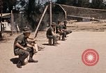 Image 23e Division d'infanterie Vietnam, 1971, de la seconde 45 séquences d'archives historiques vidéo 65675065952