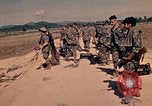 Immagine di Xxiii divisione di fanteria Il Vietnam, 1971, secondo 30 filmato di repertorio 65675065953