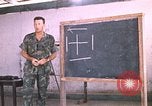 Image 23e Division d'infanterie Vietnam, 1971, de la seconde 58 séquences d'archives historiques vidéo 65675065954