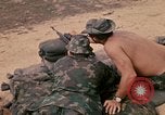 Image 23e Division d'infanterie Vietnam, 1971, de la seconde 38 séquences d'archives historiques vidéo 65675065955