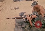 Image 23e Division d'infanterie Vietnam, 1971, de la seconde 45 séquences d'archives historiques vidéo 65675065955