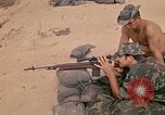 Image 23e Division d'infanterie Vietnam, 1971, de la seconde 48 séquences d'archives historiques vidéo 65675065955