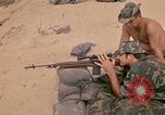 Image 23e Division d'infanterie Vietnam, 1971, de la seconde 49 séquences d'archives historiques vidéo 65675065955