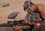 Image 23e Division d'infanterie Vietnam, 1971, de la seconde 54 séquences d'archives historiques vidéo 65675065955